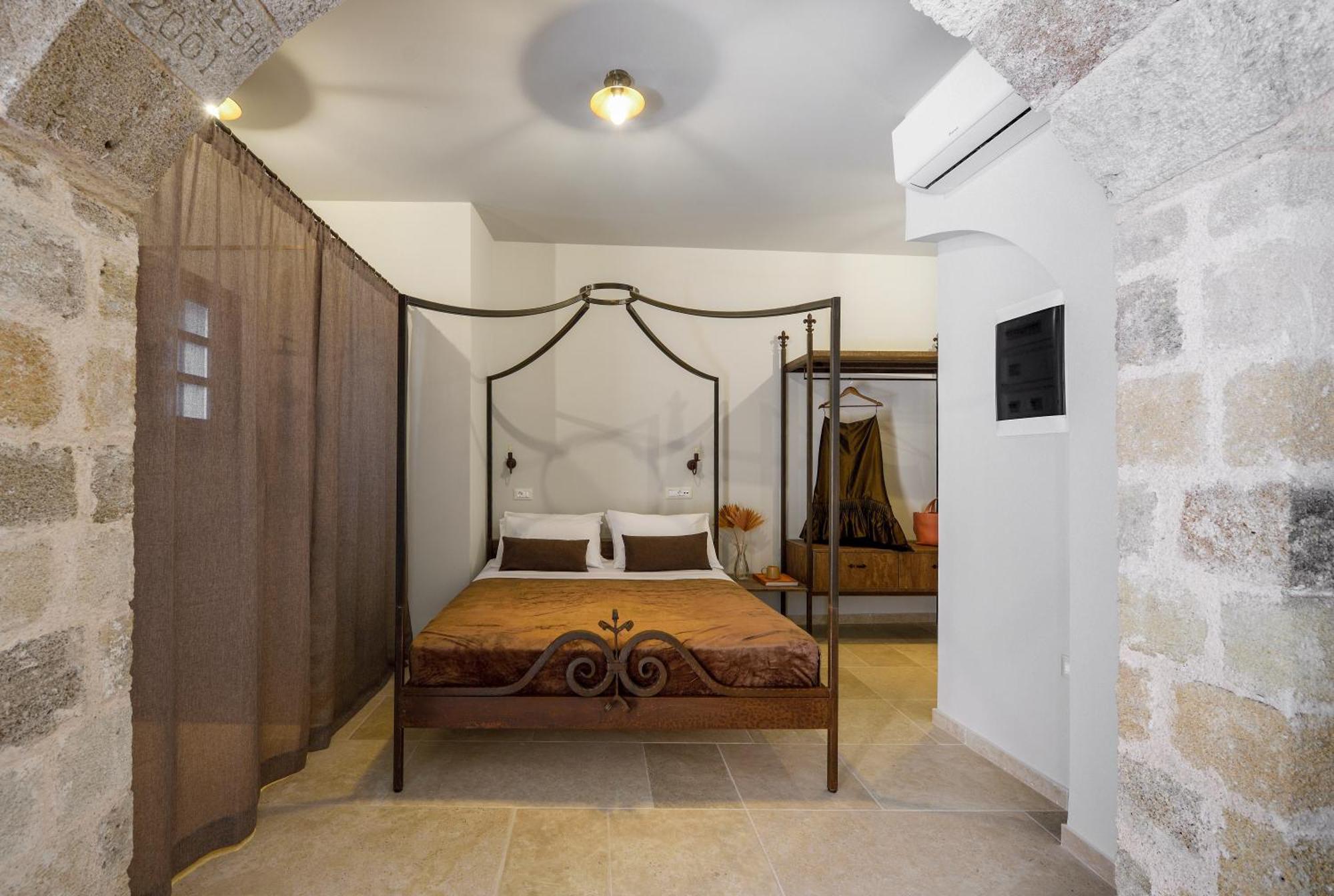 Spanish Knights Inn Rhodes City Bilik gambar